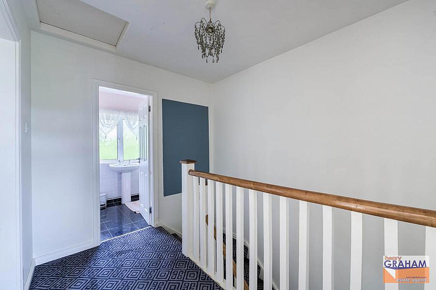 12 Warrenmount