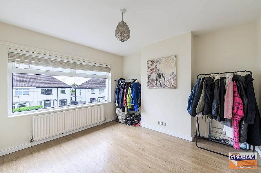 12 Warrenmount