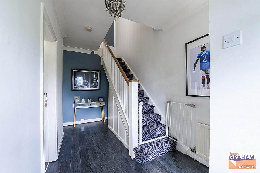 12 Warrenmount
