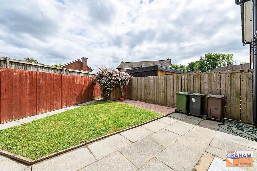 17 Knockdarragh Park