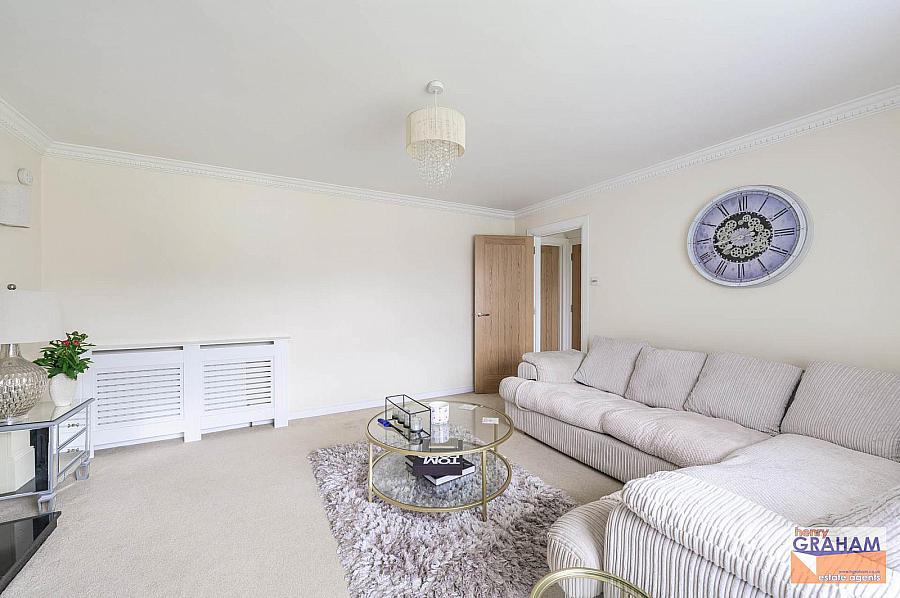 17 Knockdarragh Park