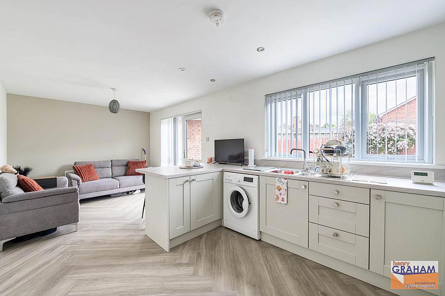 17 Knockdarragh Park
