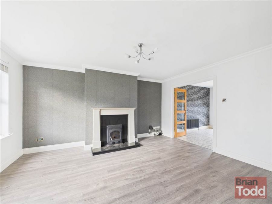 10 Oakdene 10 Oakdene