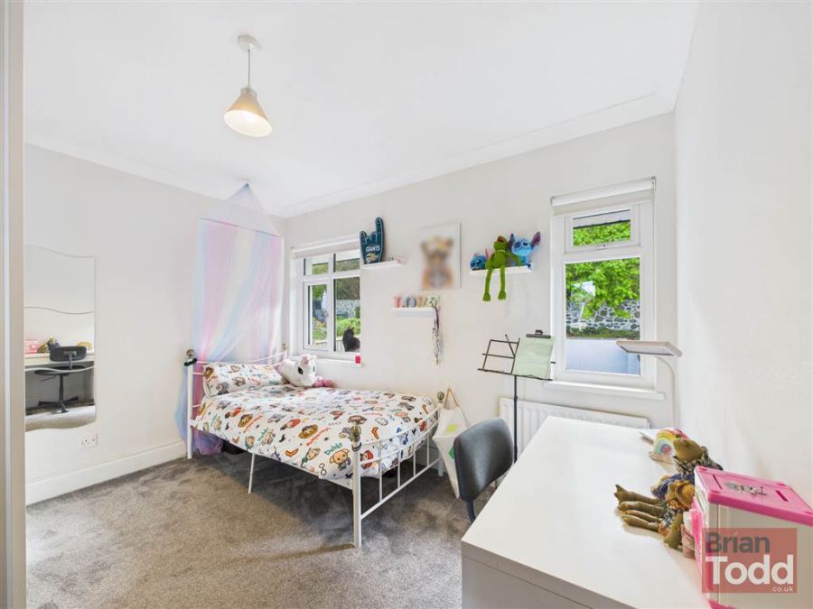 19 Glenarm Road