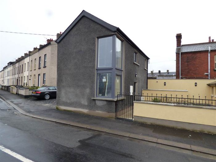 1c Portland Road, larne, BT40