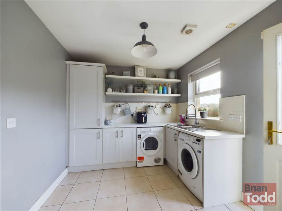 14 Loranville 14 Loranville