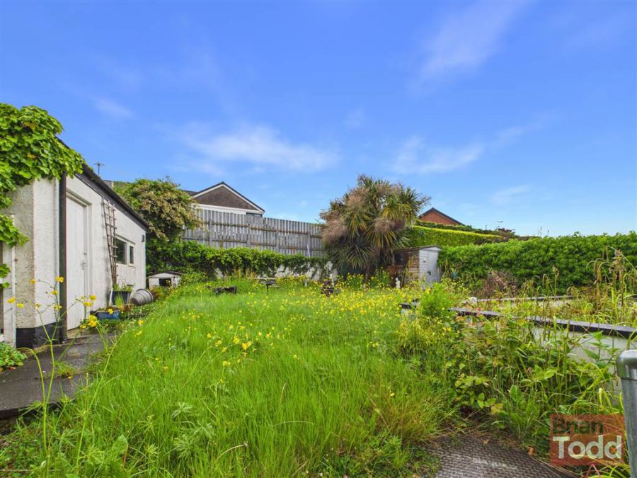 6 Heatherlea Drive