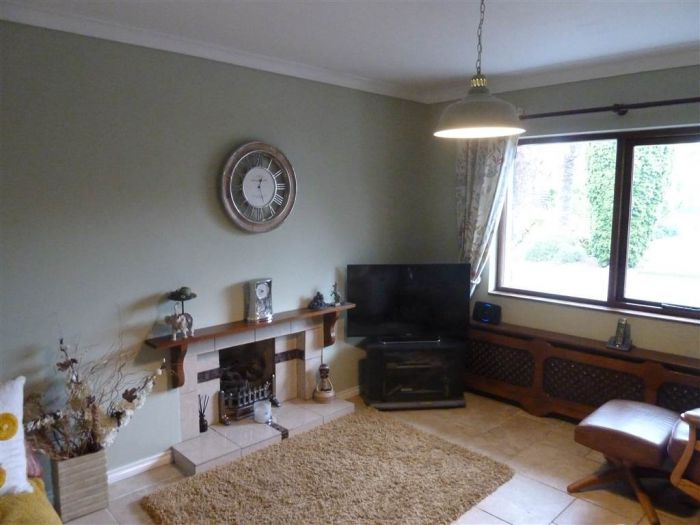 Lorall Lodge, 21A Croft Road Lorall Lodge, 21A Croft Road