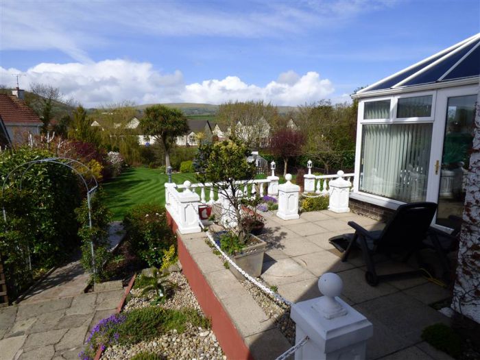 Lorall Lodge, 21A Croft Road Lorall Lodge, 21A Croft Road
