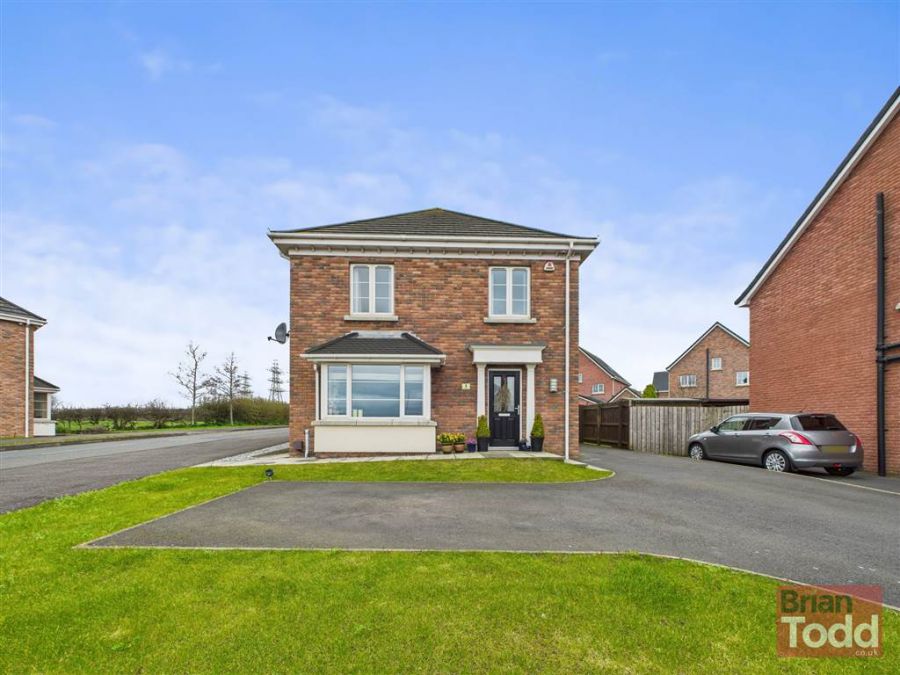 1 Hampton Grove, larne, BT40 2FP