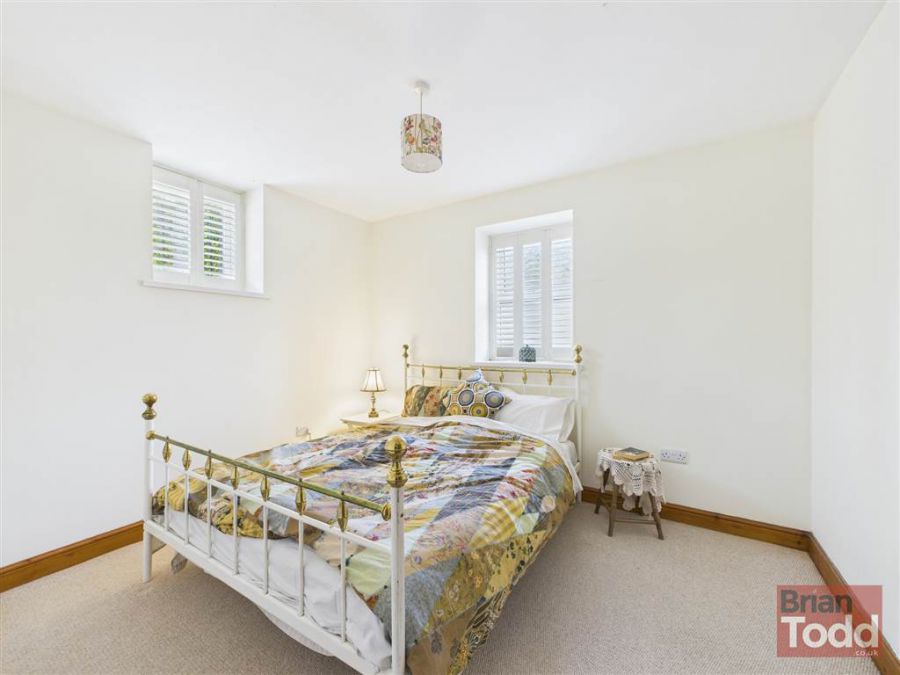 2 A Whitehill Road