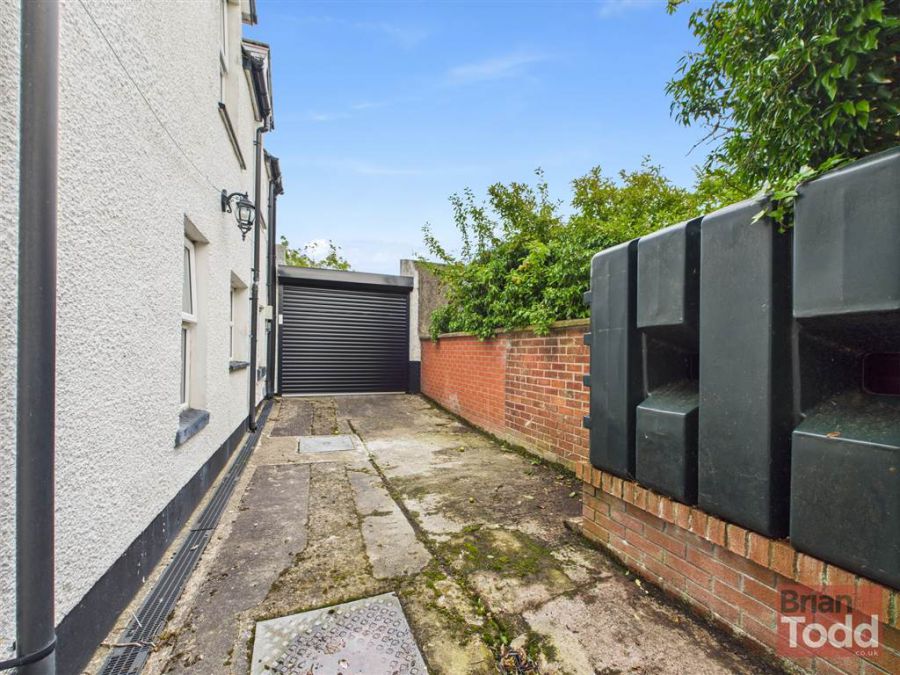 2 A Whitehill Road