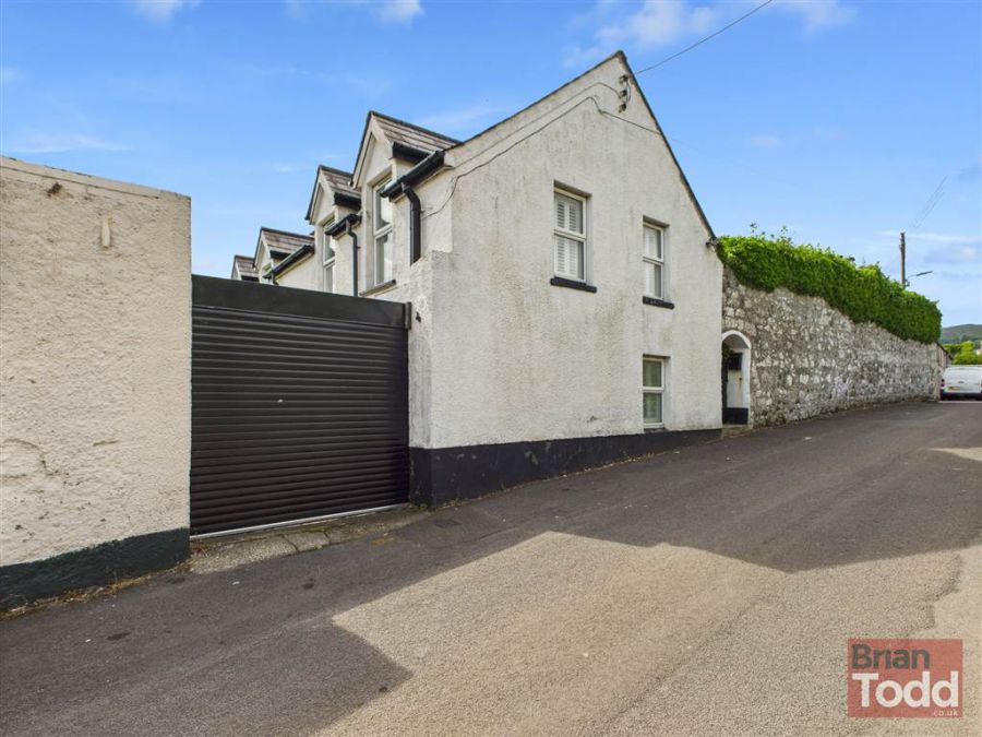2 A Whitehill Road