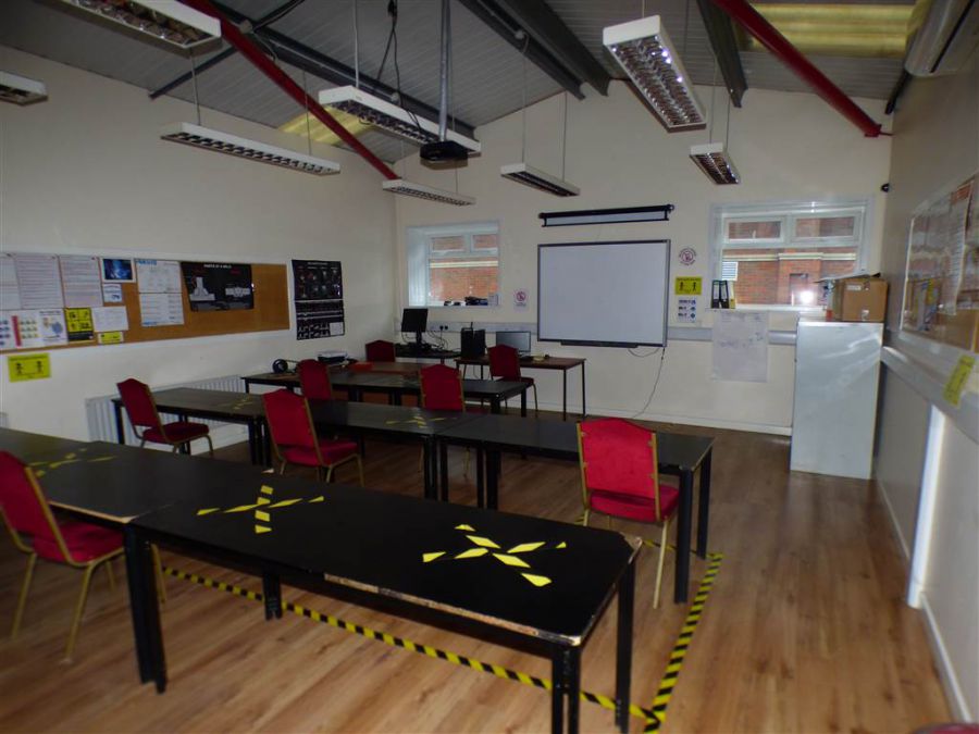 58 Ledcom Industrial Estate