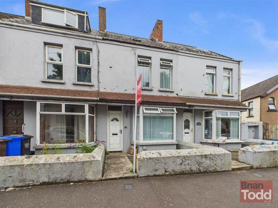 15 Victoria Road