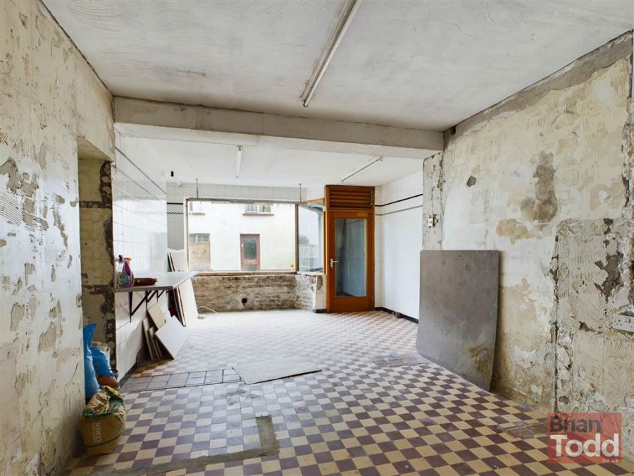 11 Toberwine Street