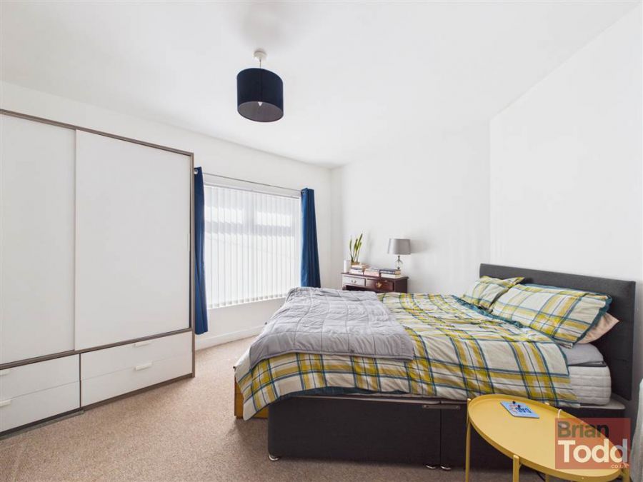 20 Upper Waterloo Road