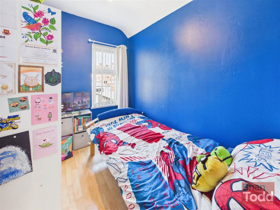 20 Upper Waterloo Road