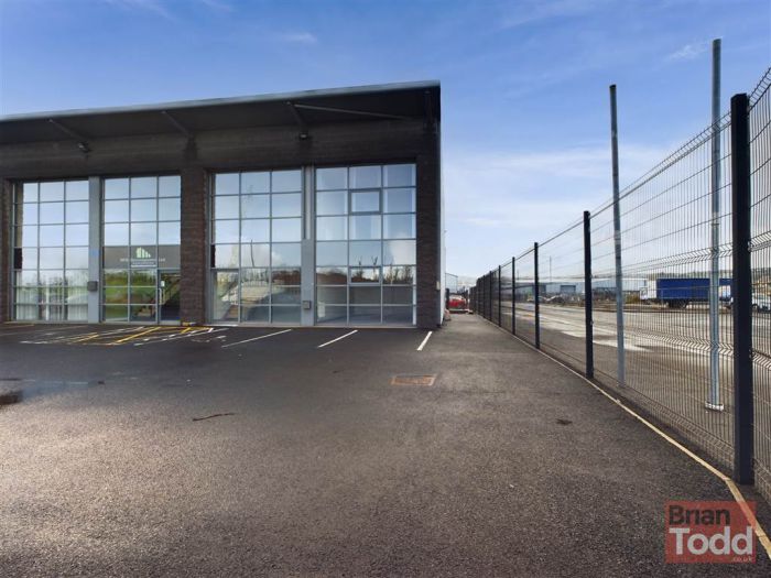 10 Redlands Crescent, Units 1 & 1A, Larne, BT40 1FF