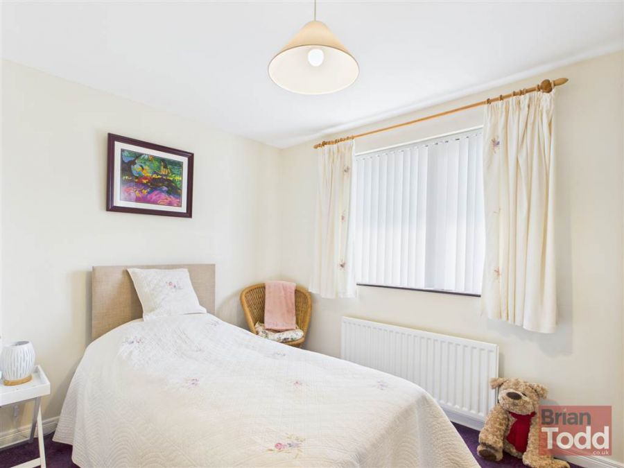 33 Parklands