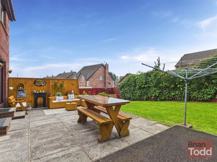 33 Parklands