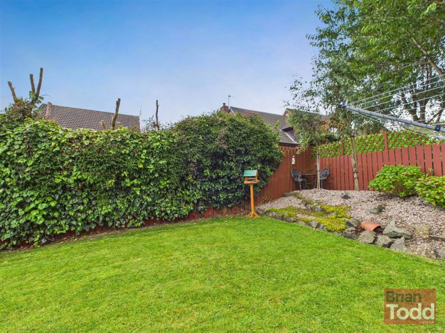 33 Parklands