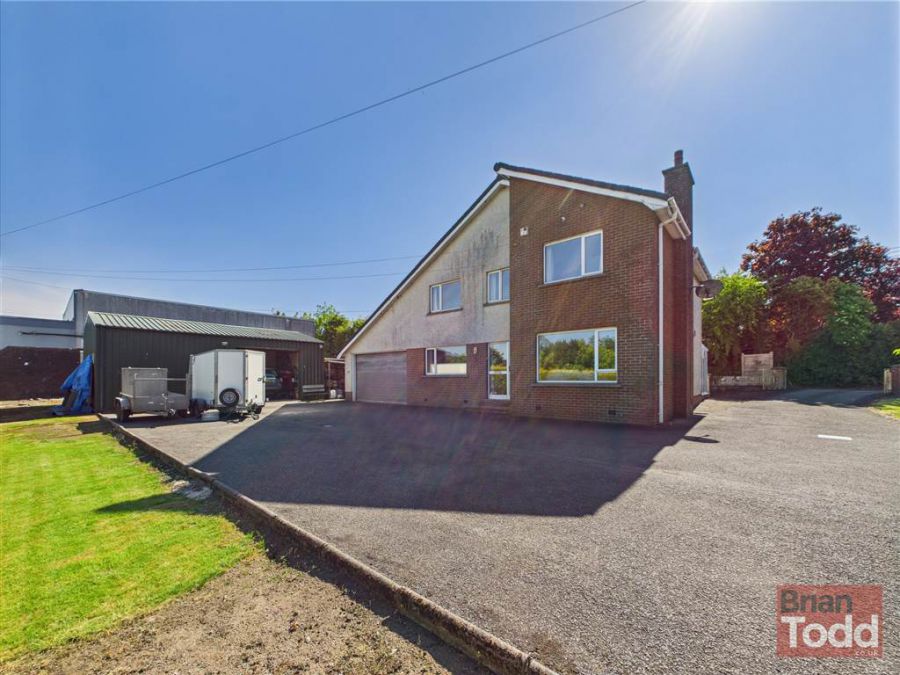 12 Old Larne Road, ballynure, ballyclare, BT39 9QB