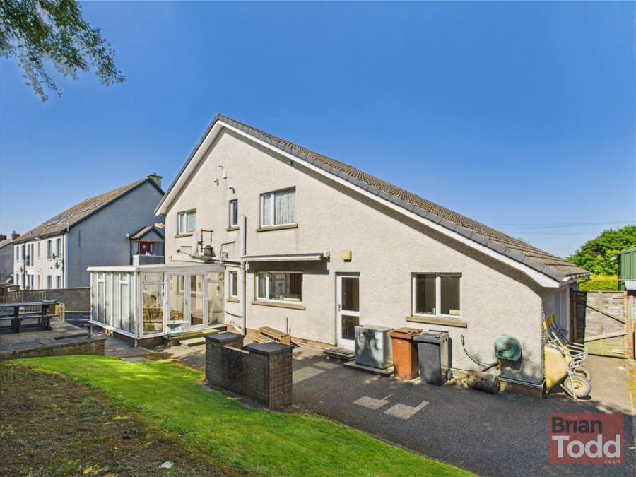 12 Old Larne Road