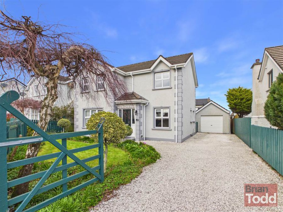 54 The Beeches, Larne, BT40 2DW