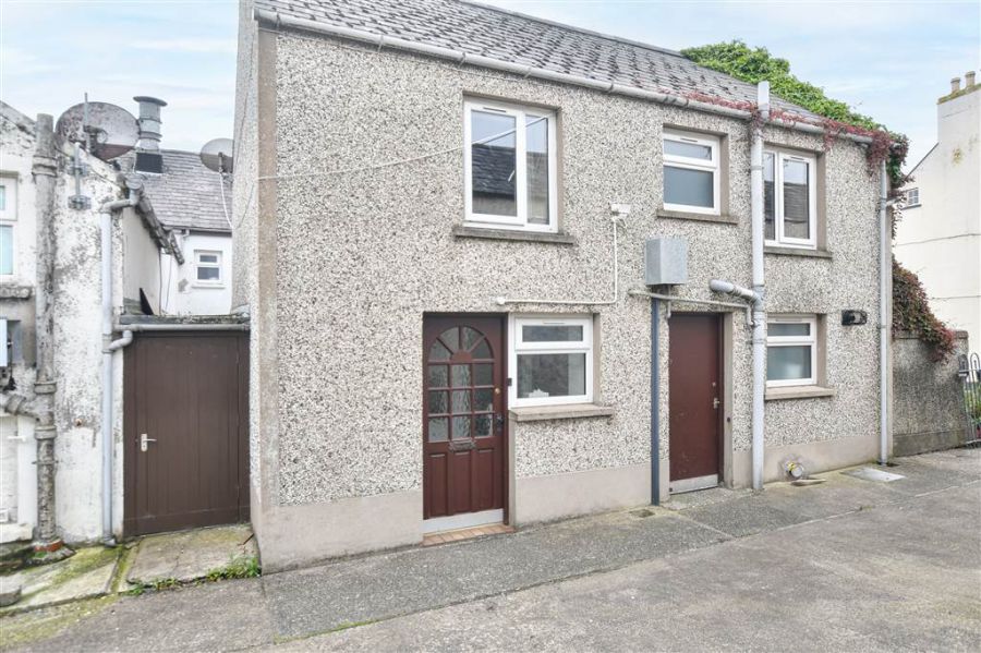 11 Marine Road