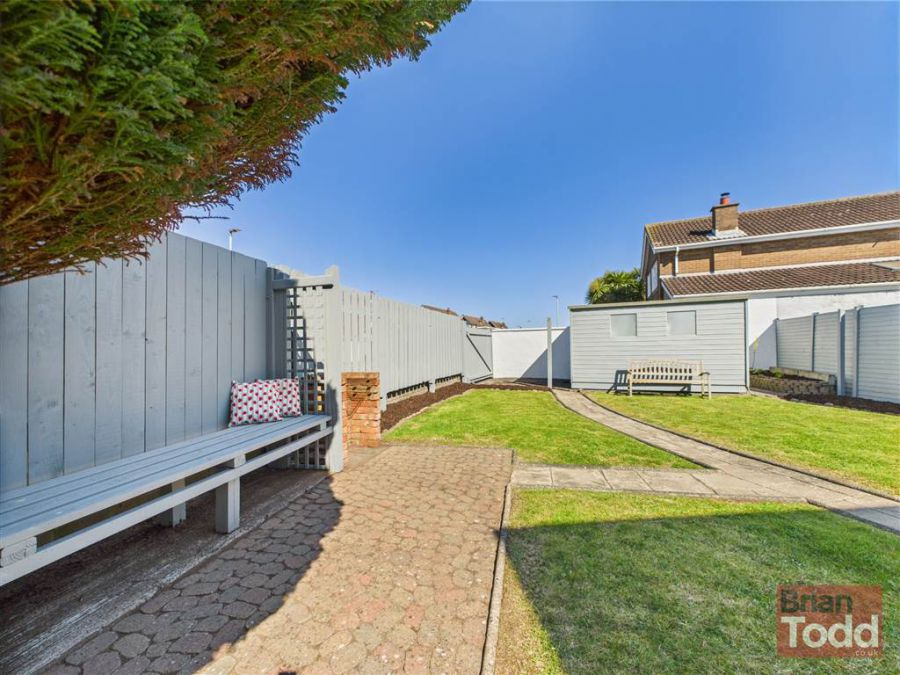 1 Arran Gardens