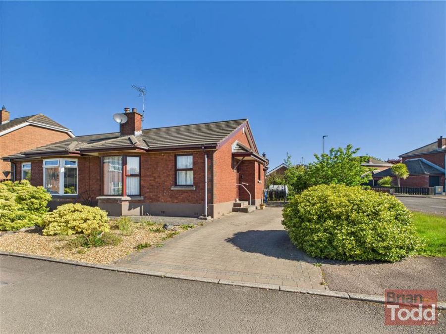 24 Walnut Road, larne, BT40 2WD
