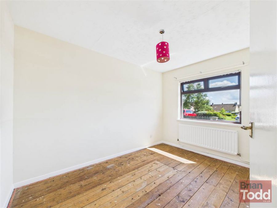 14 Carneal Close