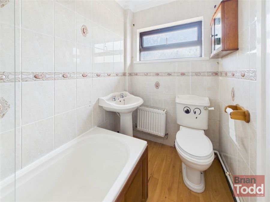 14 Carneal Close