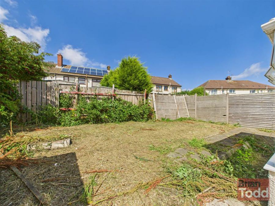 14 Carneal Close