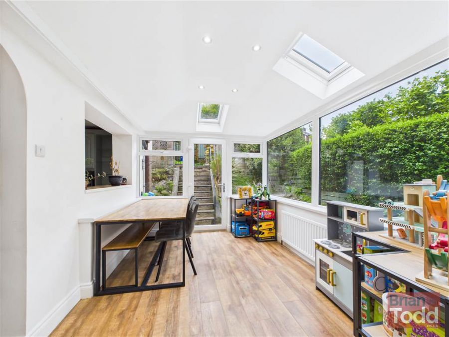 68 Victoria Road