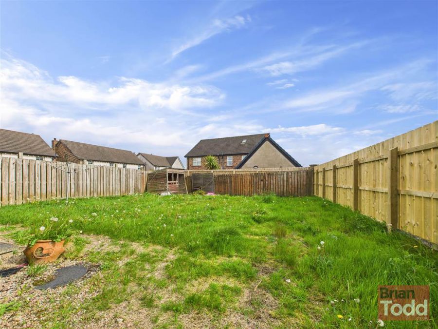 85 Lindara Drive