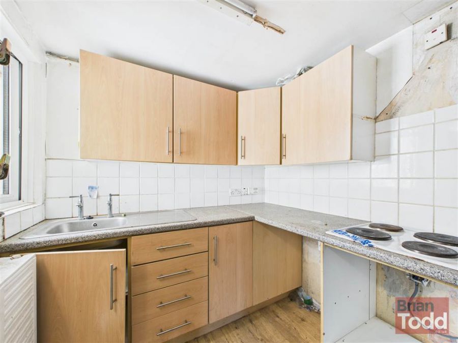 49 Upper Waterloo Road