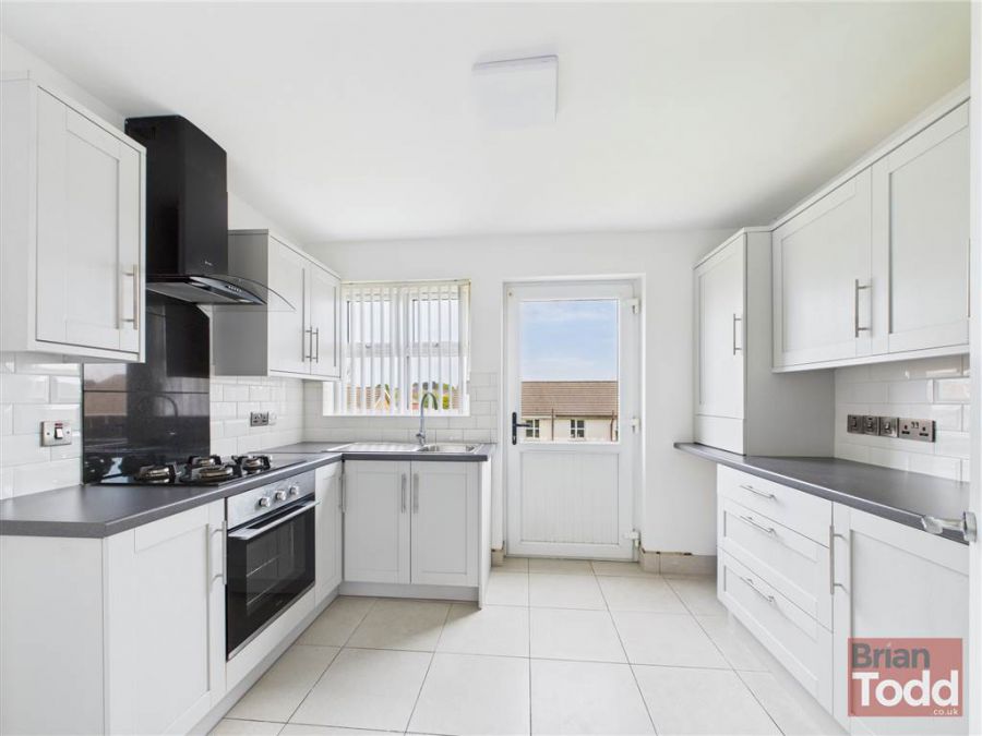 194 Blackthorn Rise