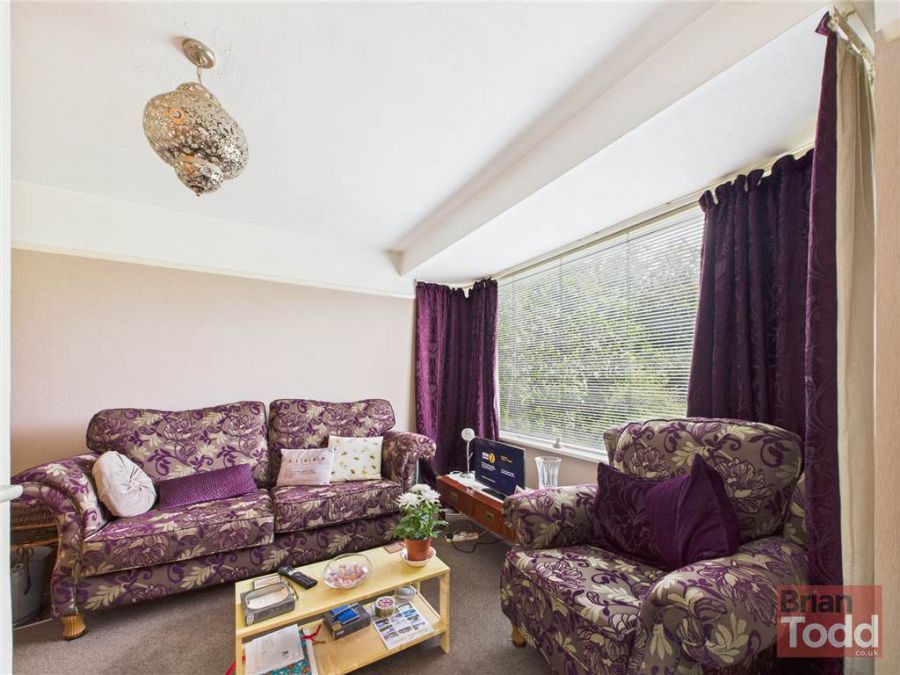 28 Killyglen Road