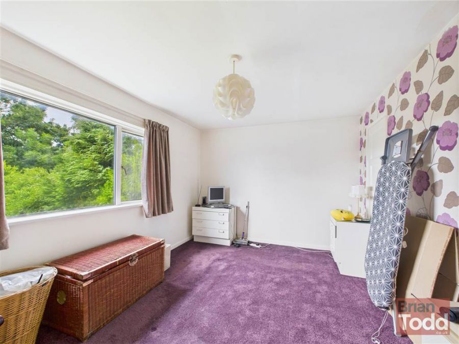 28 Killyglen Road
