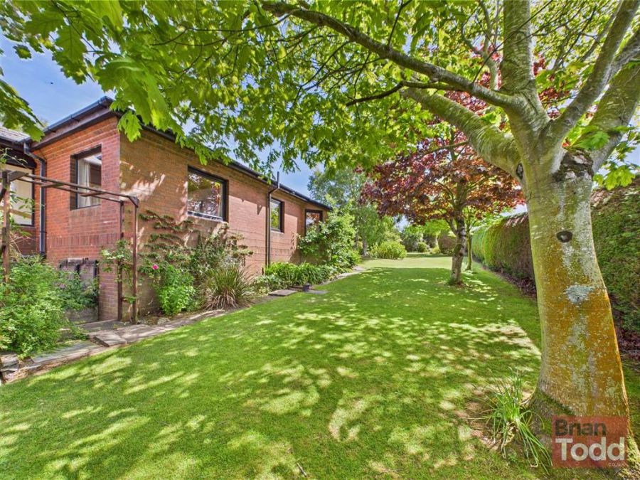 293 Old Glenarm Road