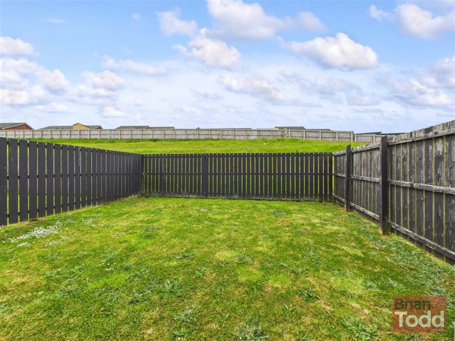 63 Blackthorn Rise