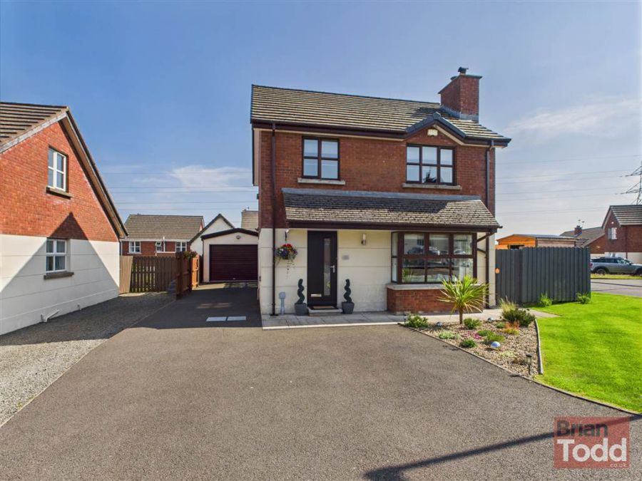 56 Porter Crescent