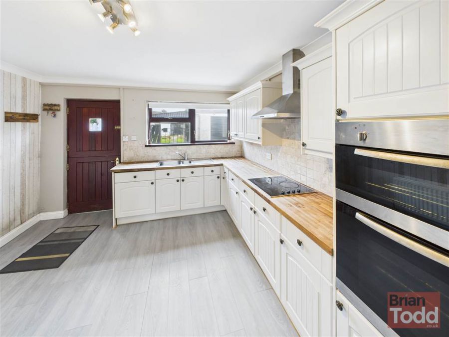 1 Parkmount Avenue