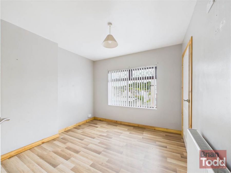 1 Parkmount Avenue