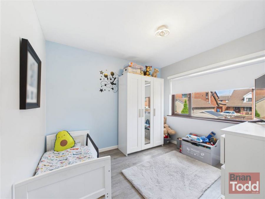 45 Greenland Crescent