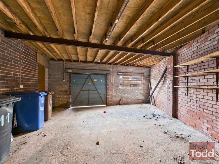 11 Alexandra Crescent