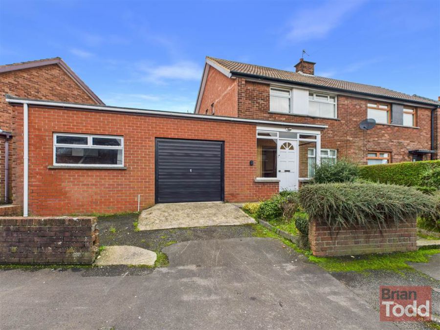 11 Alexandra Crescent