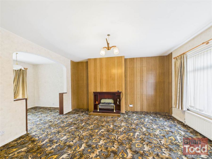 11 Alexandra Crescent